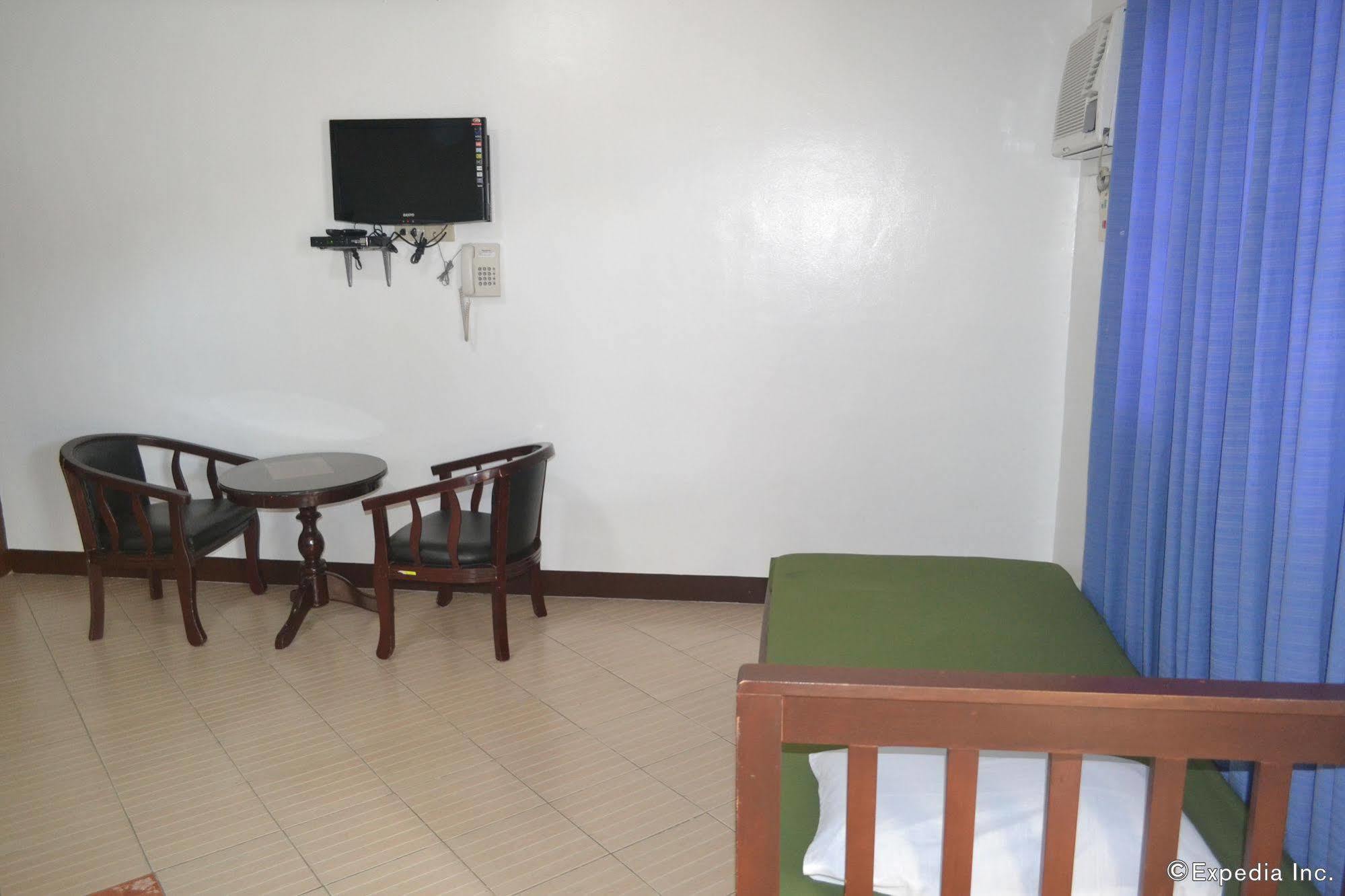 Antonio'S Apartelle & Suites General Santos City Exterior photo